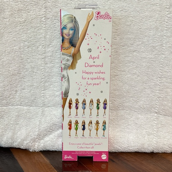 Mattel Barbie 2011 April Diamond Birthstone - Picture 2 of 8